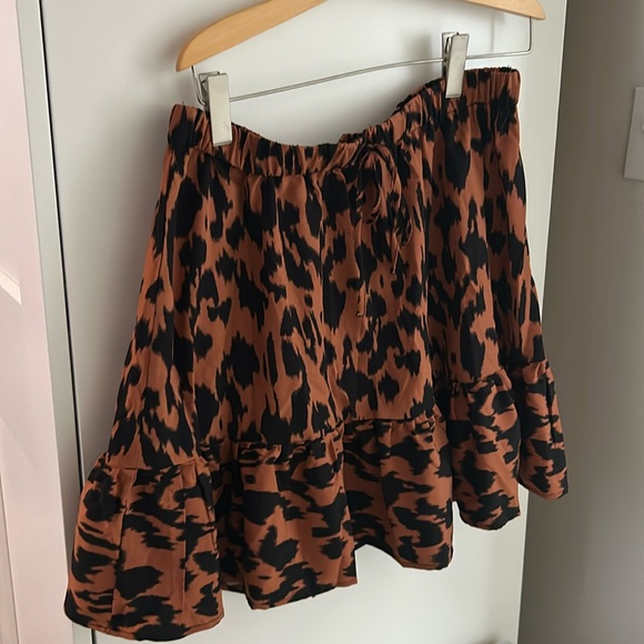 SHEIN midi skirt - Picture 1 of 4